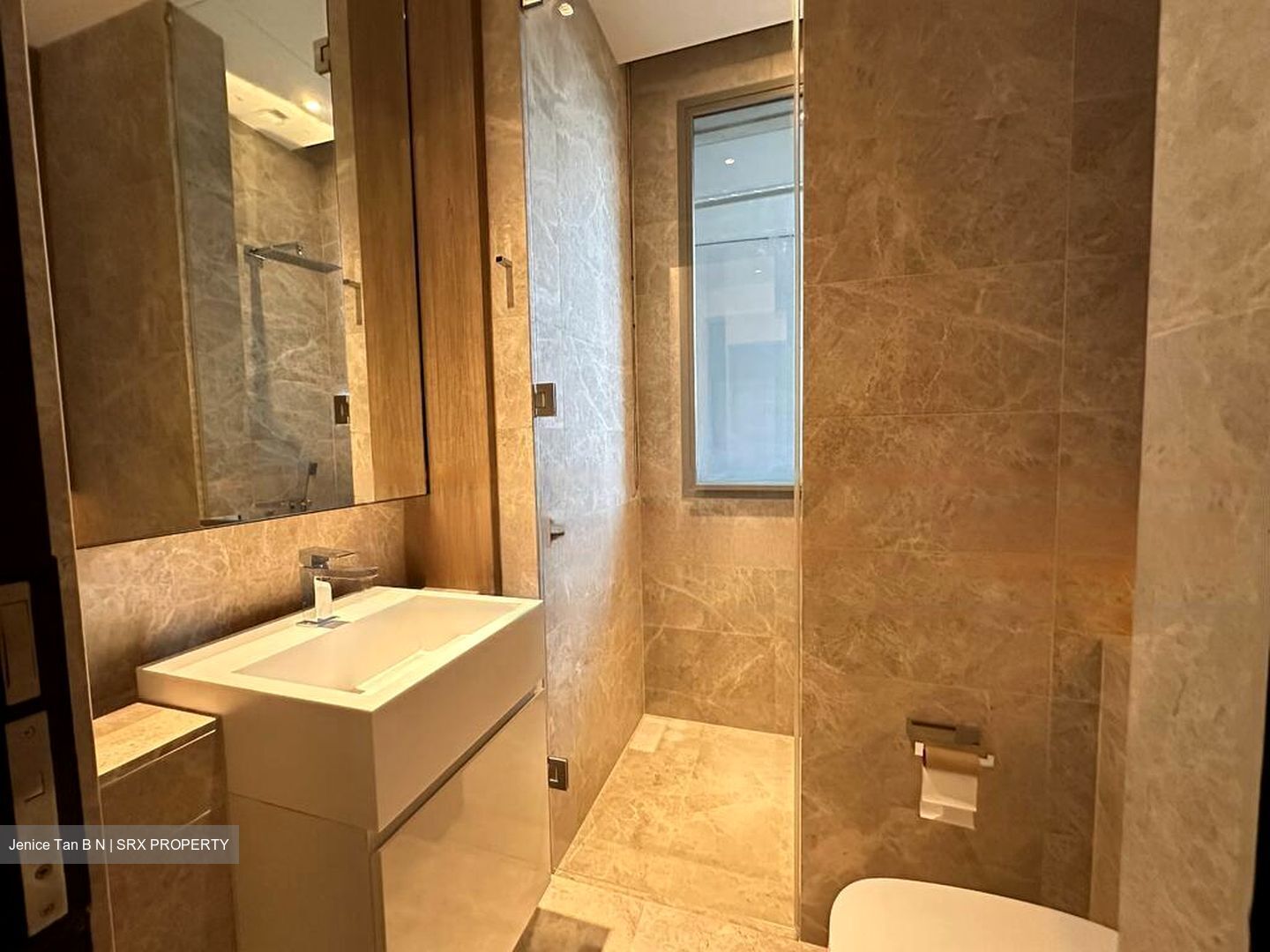 King's Road (D10), Condominium #481038661